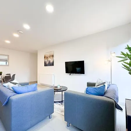 Apt In Central 3 Bed شقة ليدز